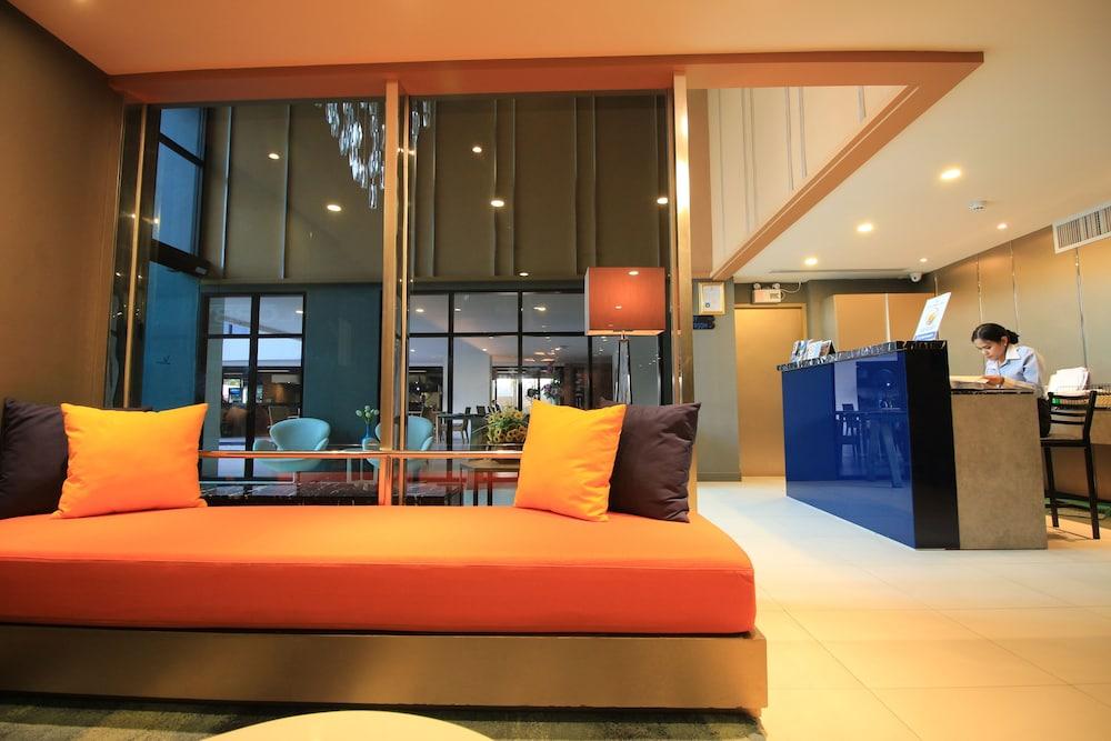 Xen Hotel Nakhon Pathom - Sha Plus Exterior photo